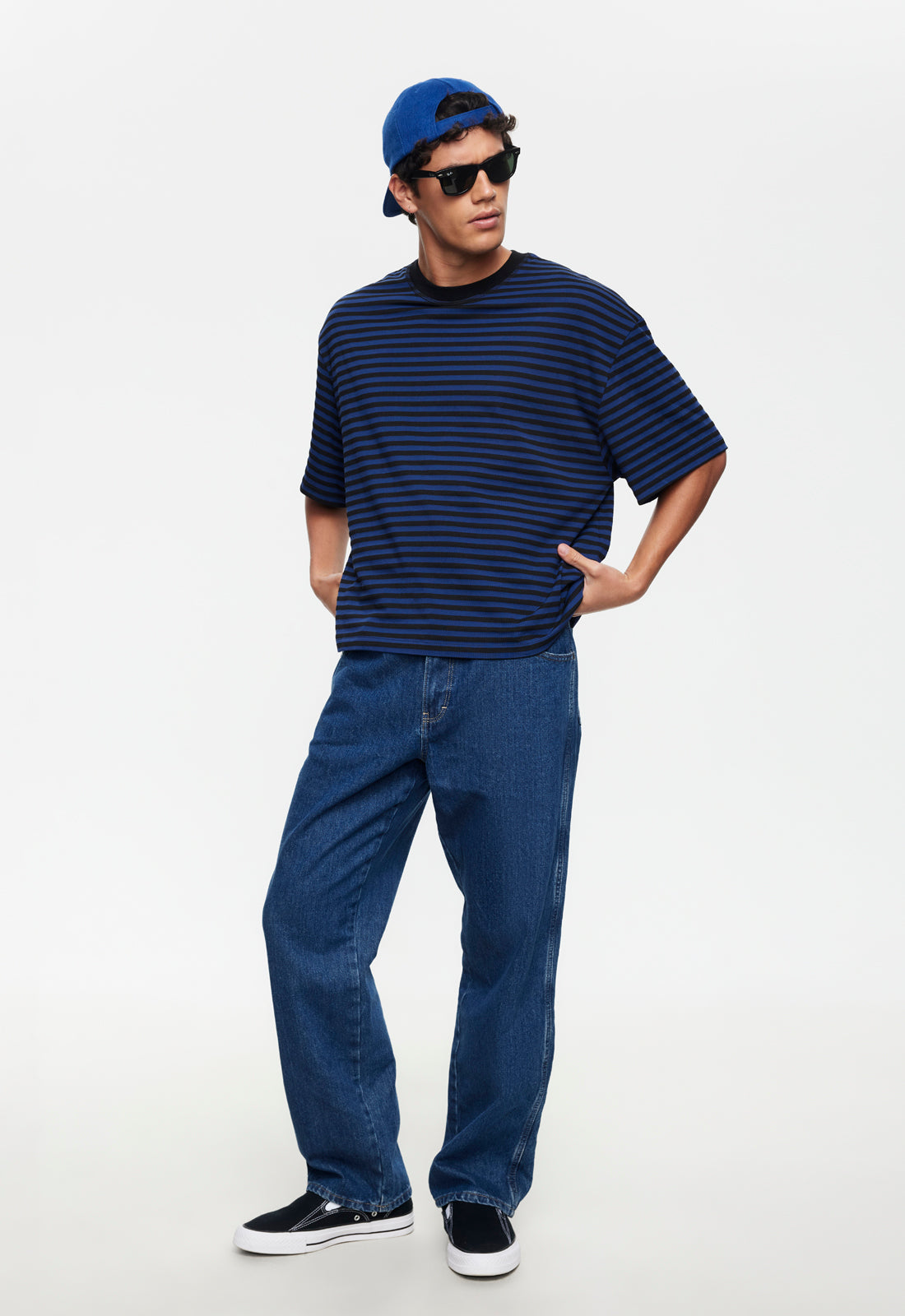 BLOOM SHORT SLEEVE - BLACK NAVY STRIPE