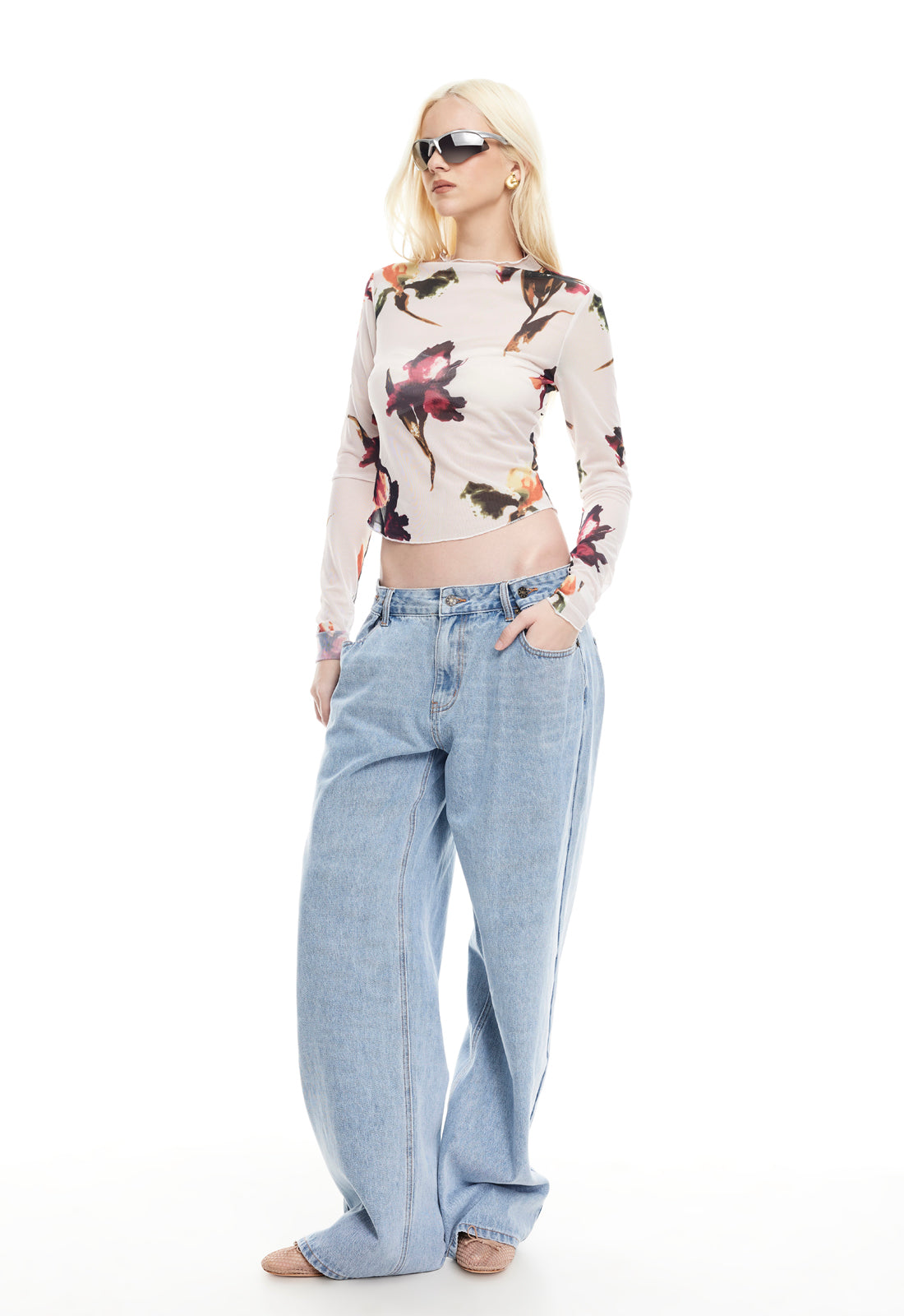 LT1020-3-2504-PORCELAIN-FLORAL-LB678-2311-WASHED-BLUE-5_f64c9ad03b724565b52583240021bf5ajpg