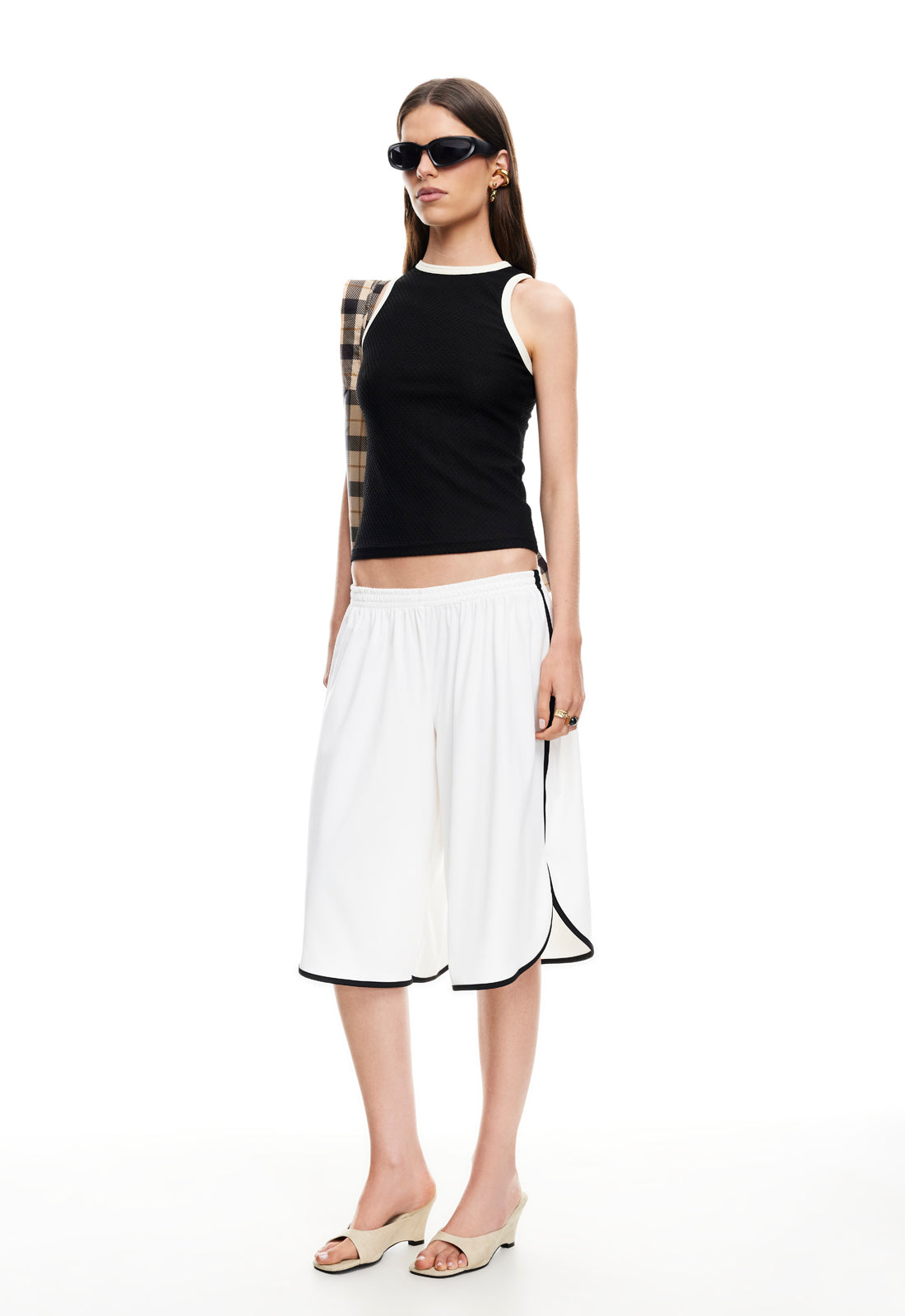 LT1333-2508-NOIR-LB724-2402-PORCELAIN-7jpg