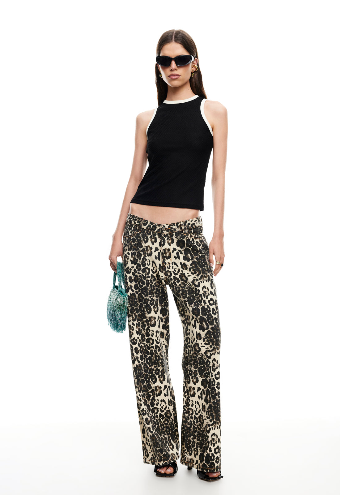 LT1333-2508-NOIR-LB974-1-2508-LEOPARD-5jpg