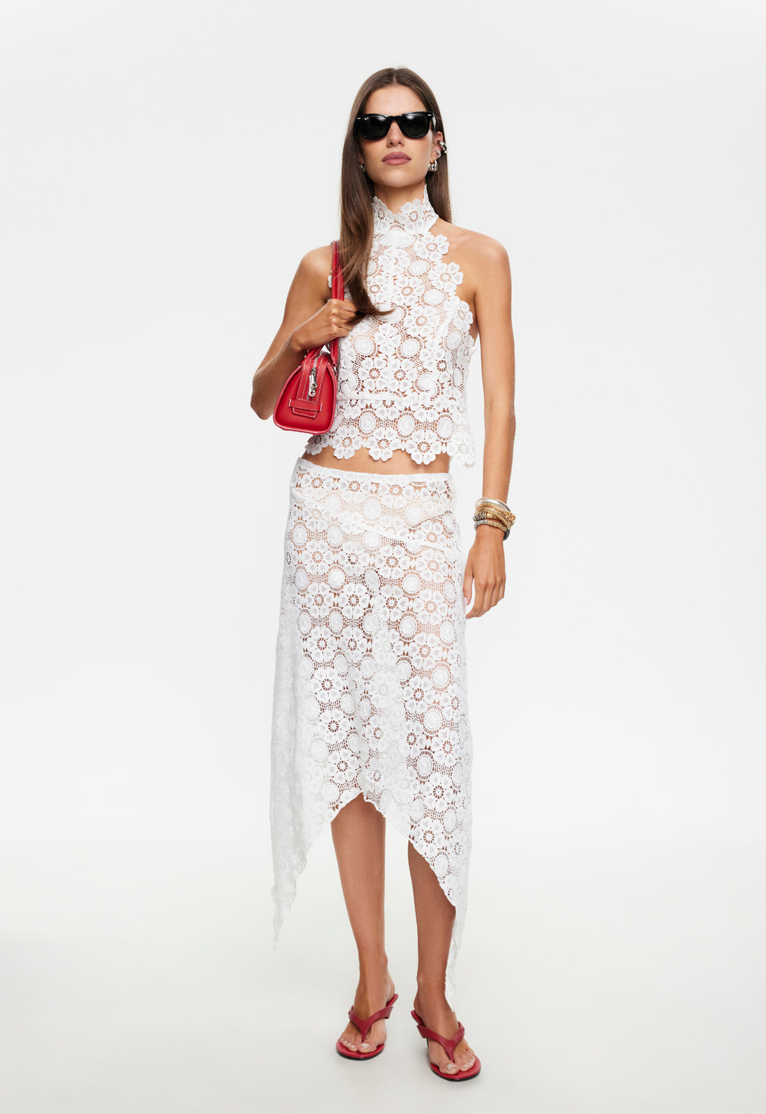 TROPHY HALTER - PORCELAIN