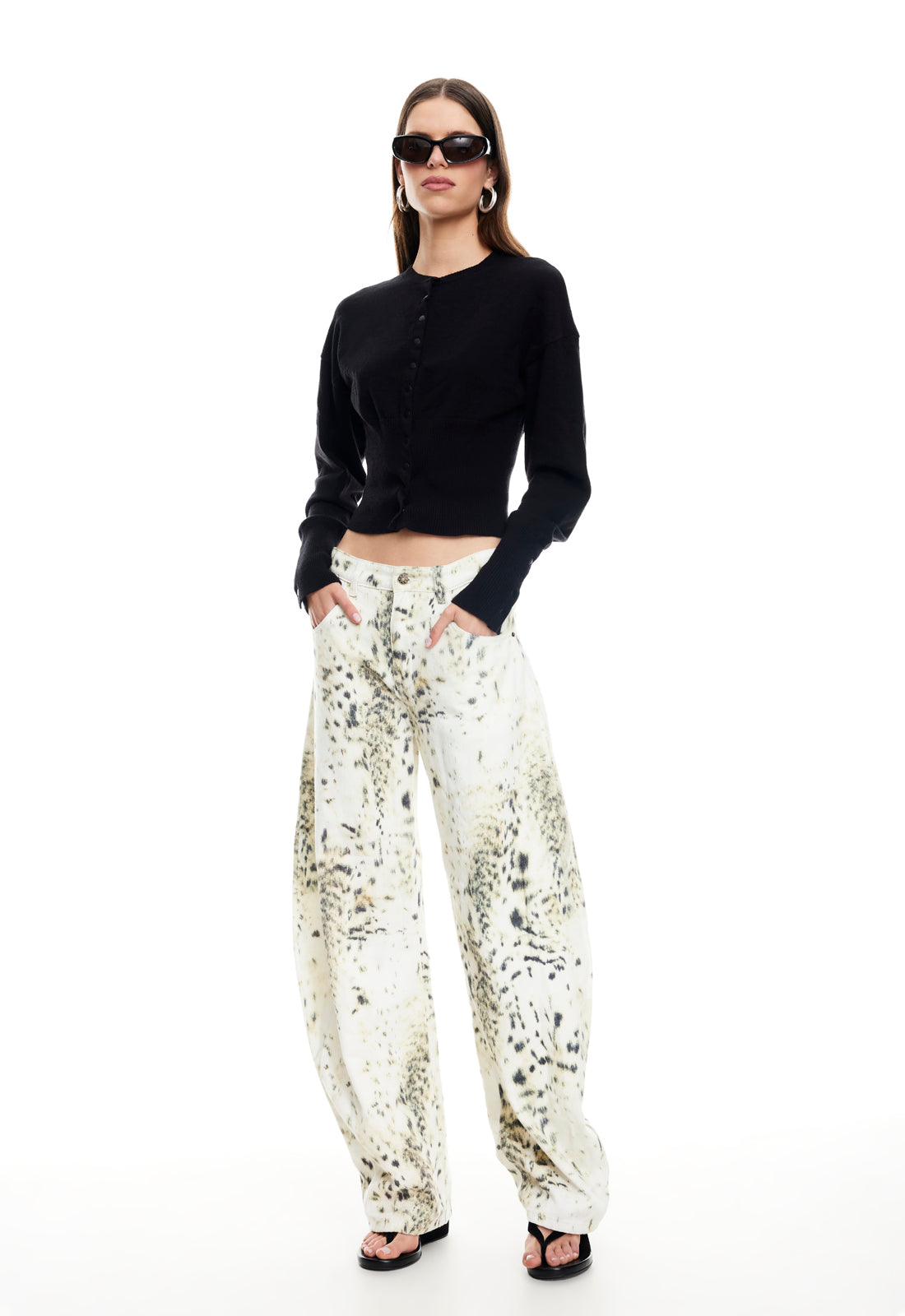 HEAD IN THE CLOUDS CARDIGAN - ONYX